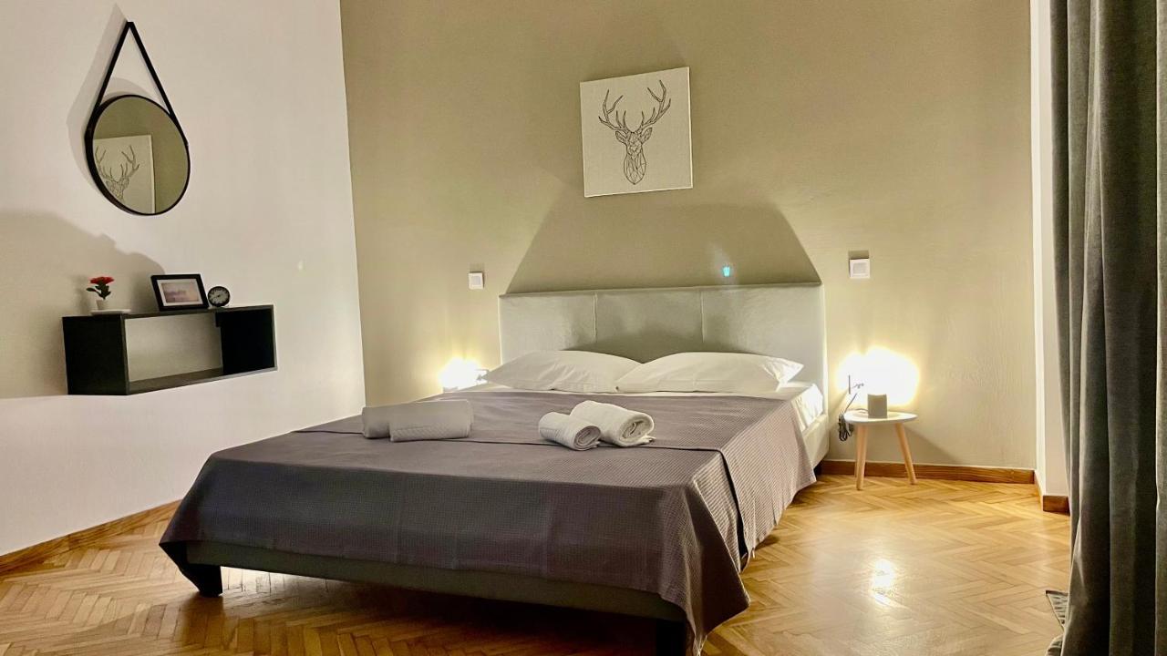 Gorgeous Renovated Apt. Close To Metro And Cultural Sites! Афіни Екстер'єр фото